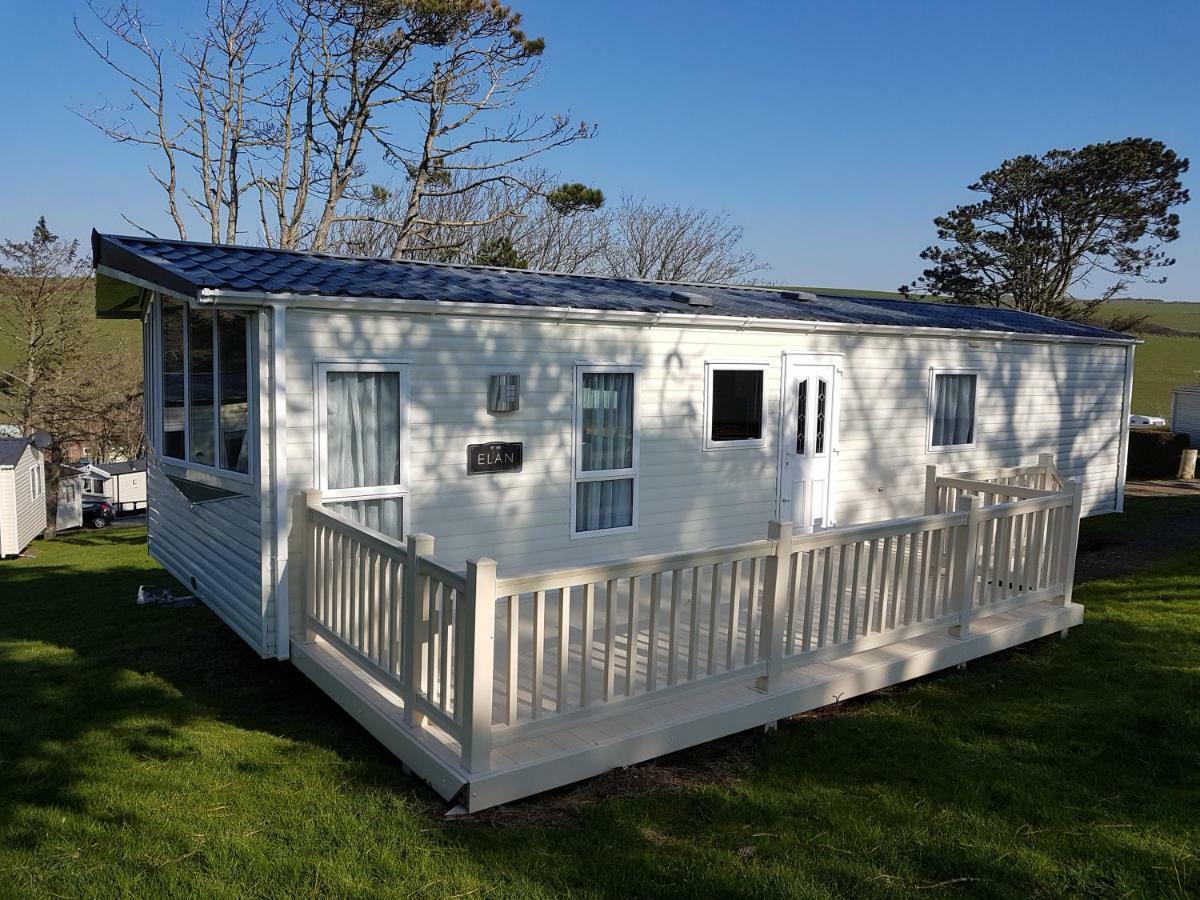 Newquay Bay - Kali's Caravan Holiday home